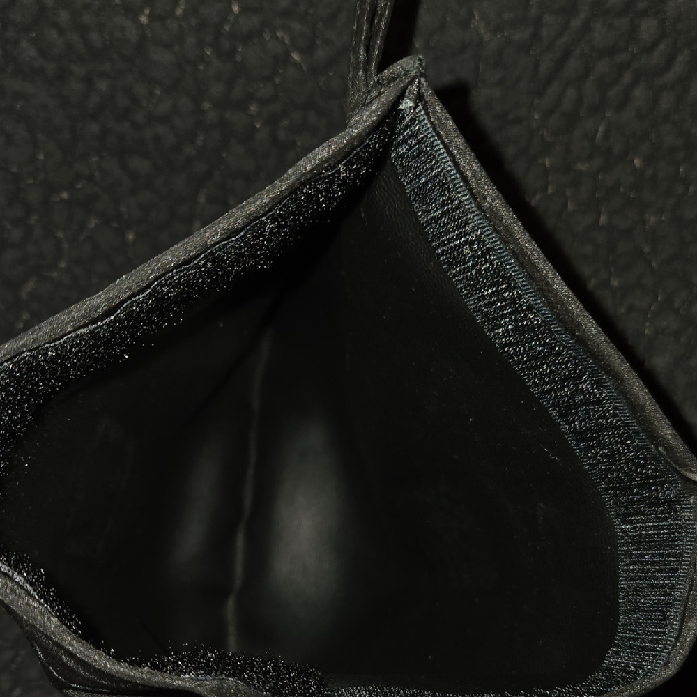 Fendi Black Pouch Bag - Picture 3 of 3